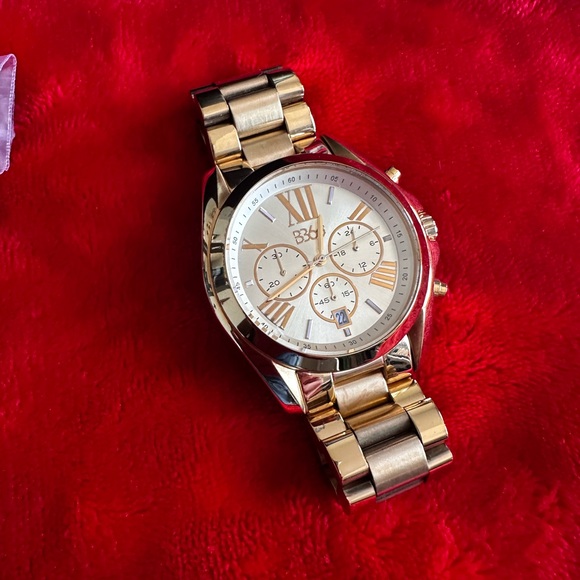 B360 Watch - Full Gold Chronograph with Roman Numerals (Complete Set) - Picture 4 of 5